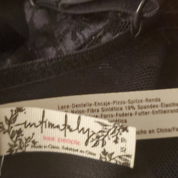 21.  🆕 Free People Elise Bralette - Picture 7 of 11